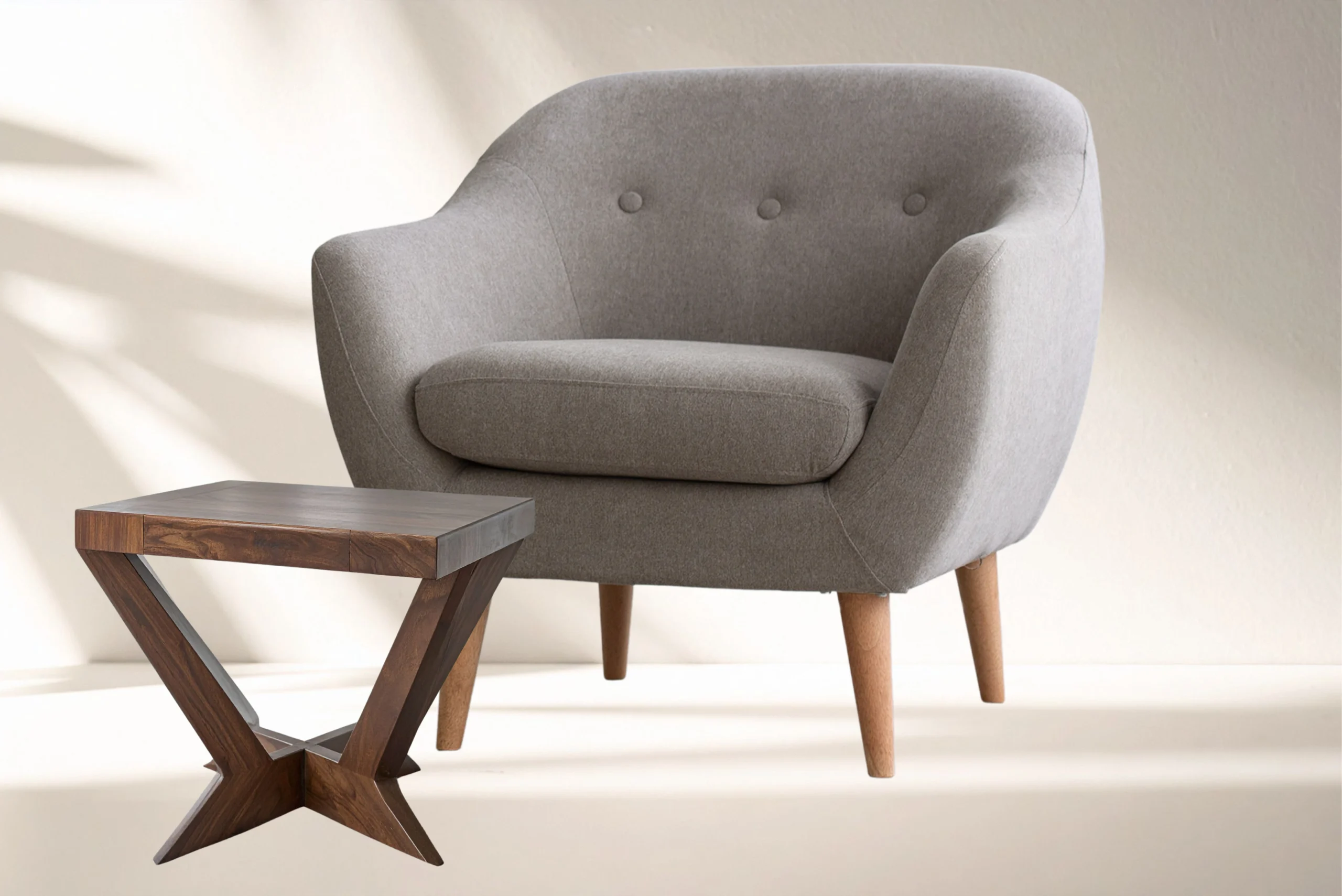 Art World Decor Table & Chair